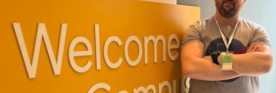 1 Woof.0320039106400585.max 1000x1000 1