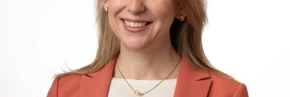 Jeanette Manfra L0PTNmmmax 1000x1000 1