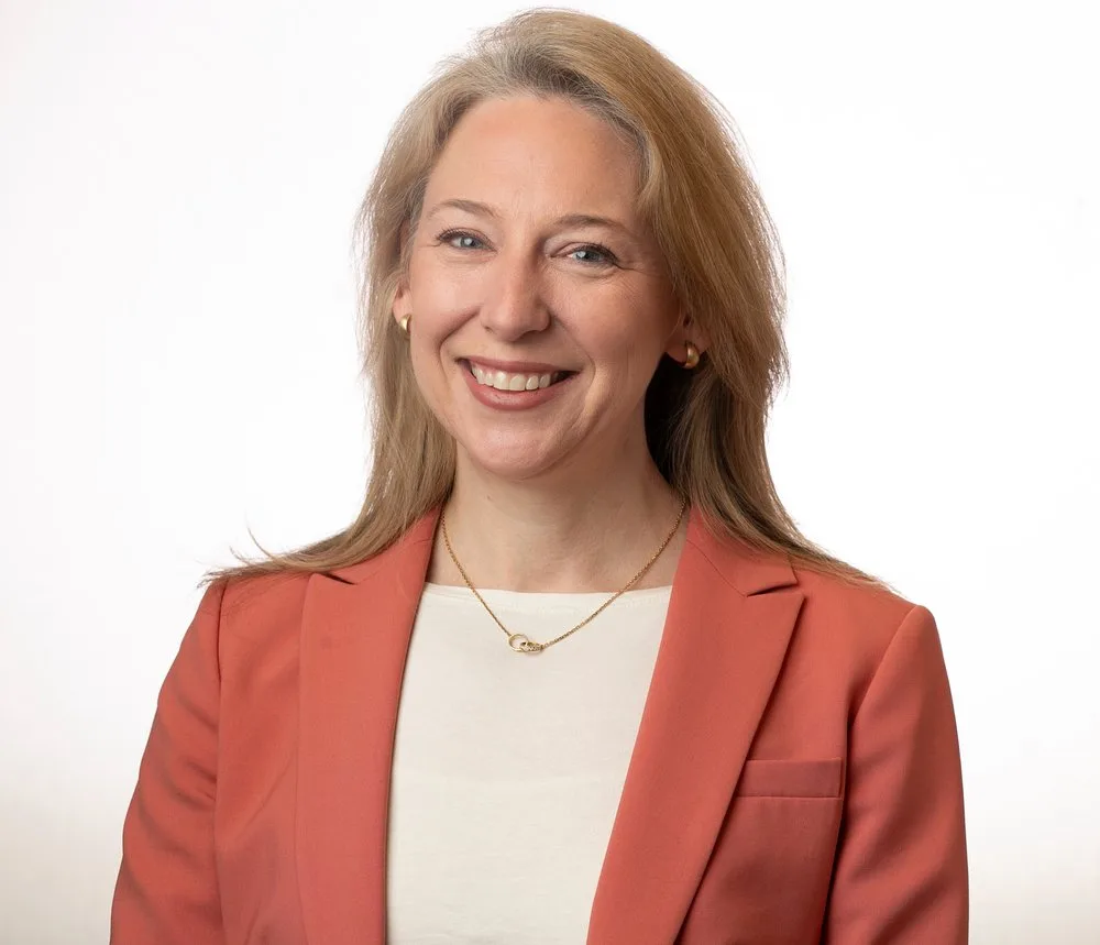 Jeanette Manfra L0PTNmmmax 1000x1000 1