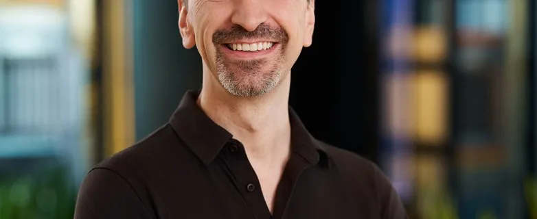 Chris Betz Google 9779max 1000x1000 1